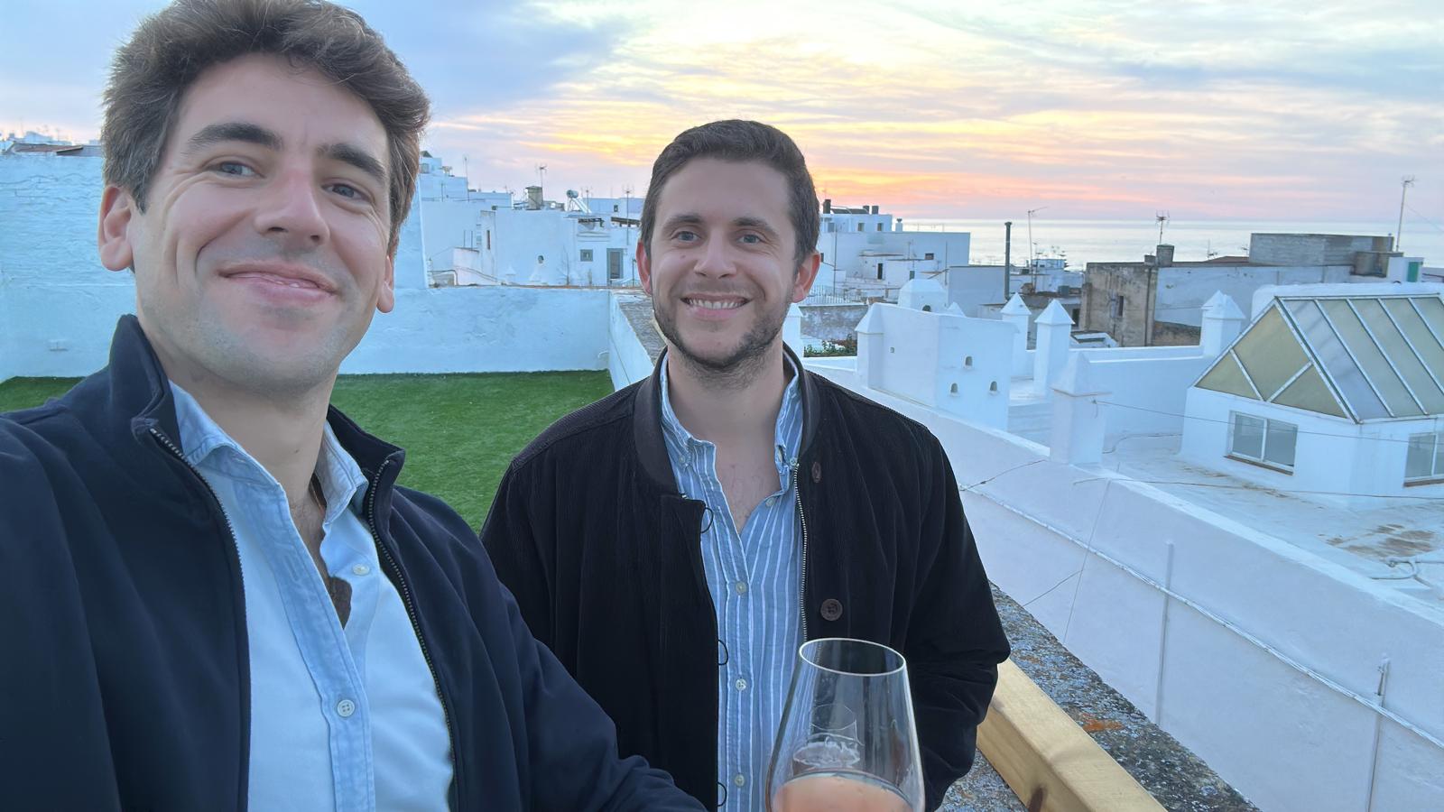 Pepe y Ricardo en Conil de la Frontera, mayo de 2025